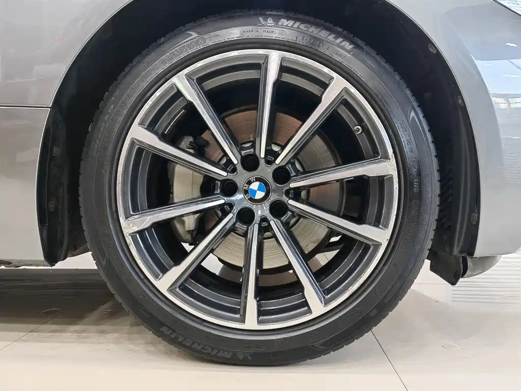 BMW 6 Series GT — фото 26