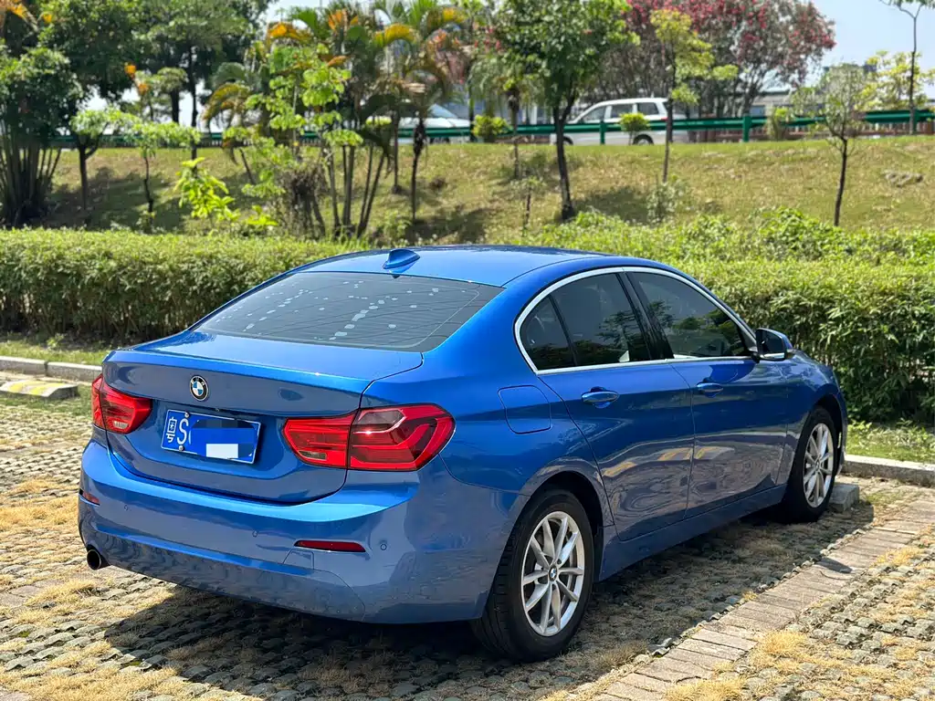 BMW 1 Series — фото 6
