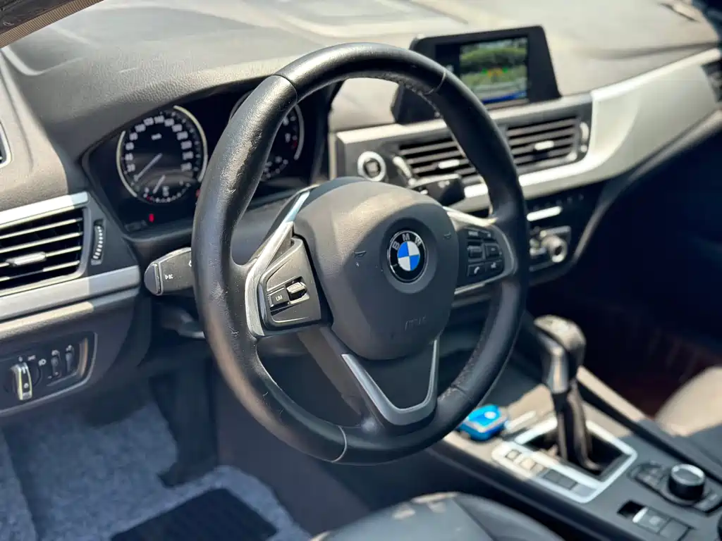 BMW 1 Series — фото 7