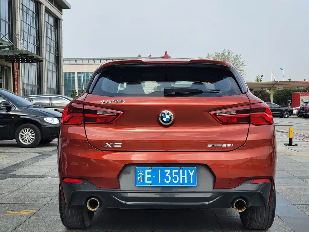 BMW X2 — фото 5
