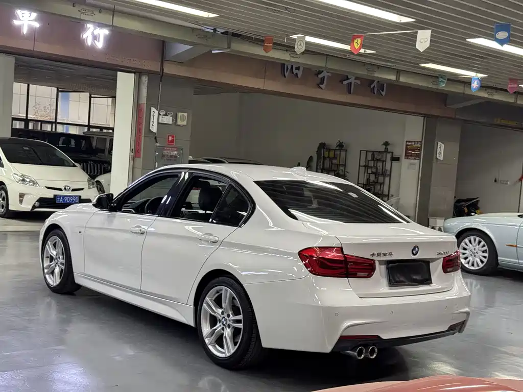 BMW 3 Series — фото 4