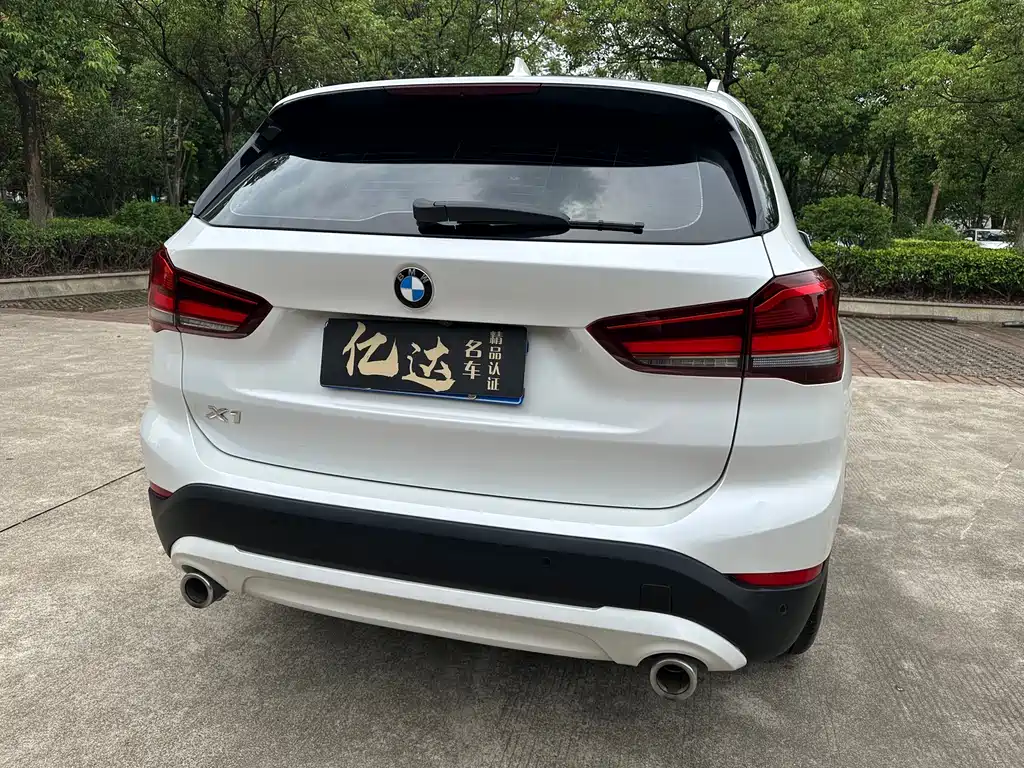 BMW X1 — фото 17