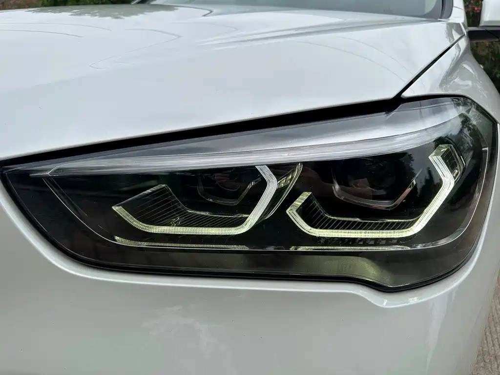 BMW X1 — фото 22