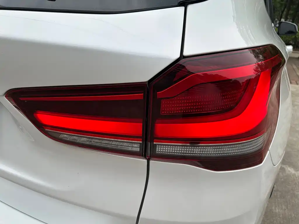 BMW X1 — фото 23