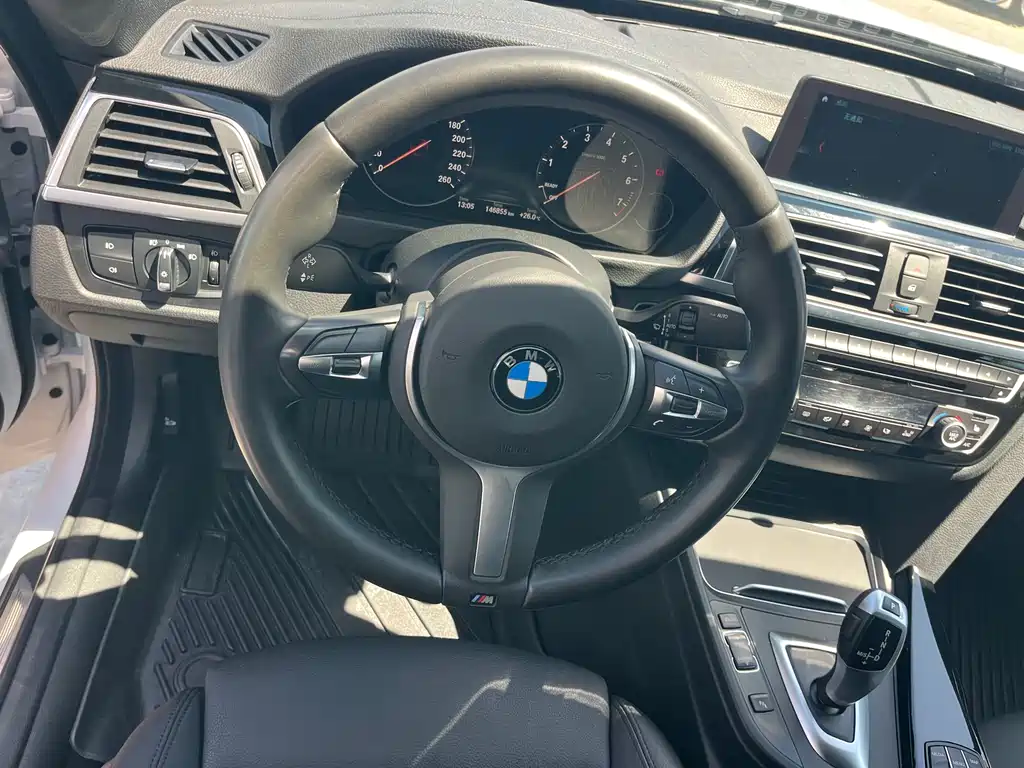 BMW 3 Series GT — фото 8