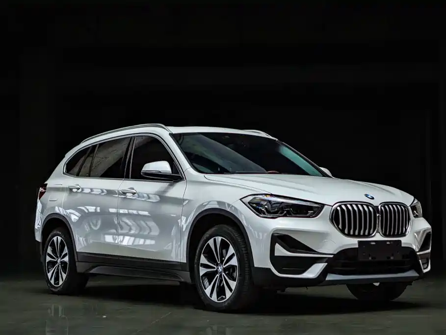 BMW X1 — фото 3