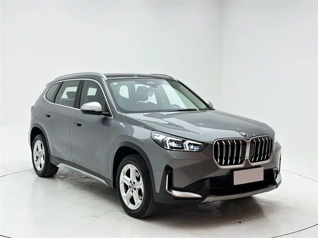 BMW X1 — фото 3