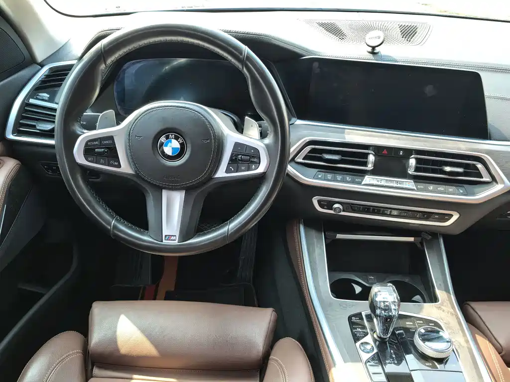 BMW X5 (Import) — фото 9