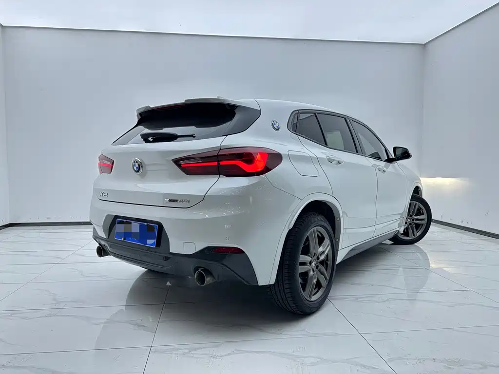 BMW X2 — фото 4