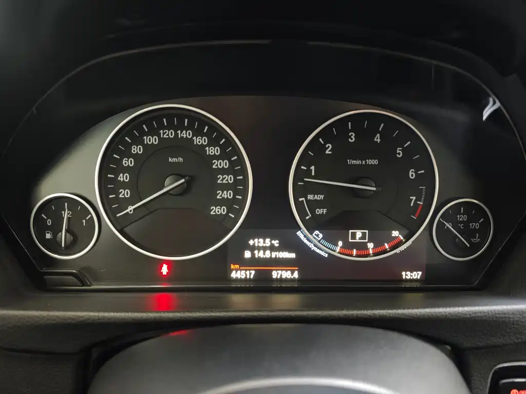 BMW 3 Series GT — фото 13