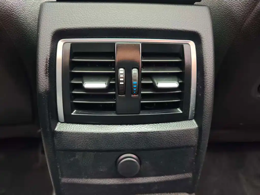 BMW 3 Series GT — фото 19
