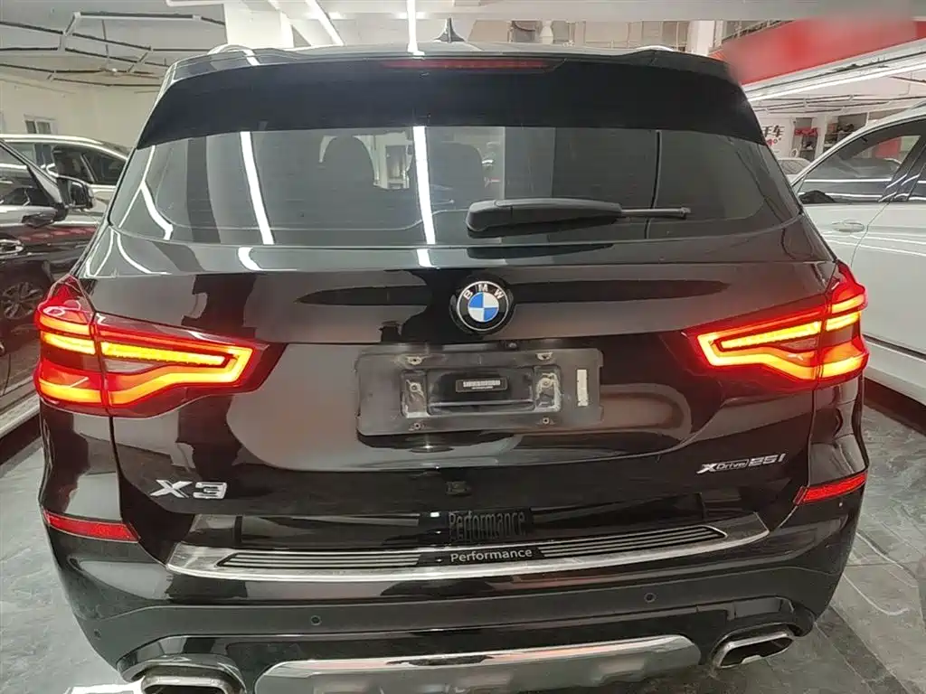 BMW X3 — фото 6