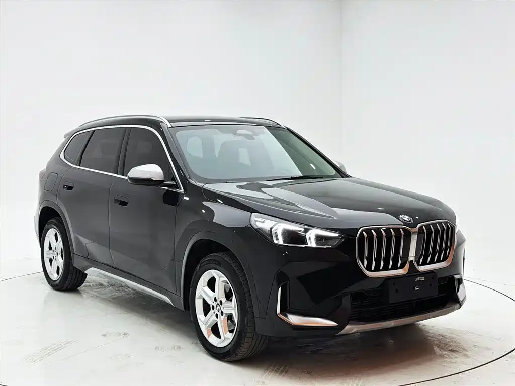 BMW X1 — фото 3