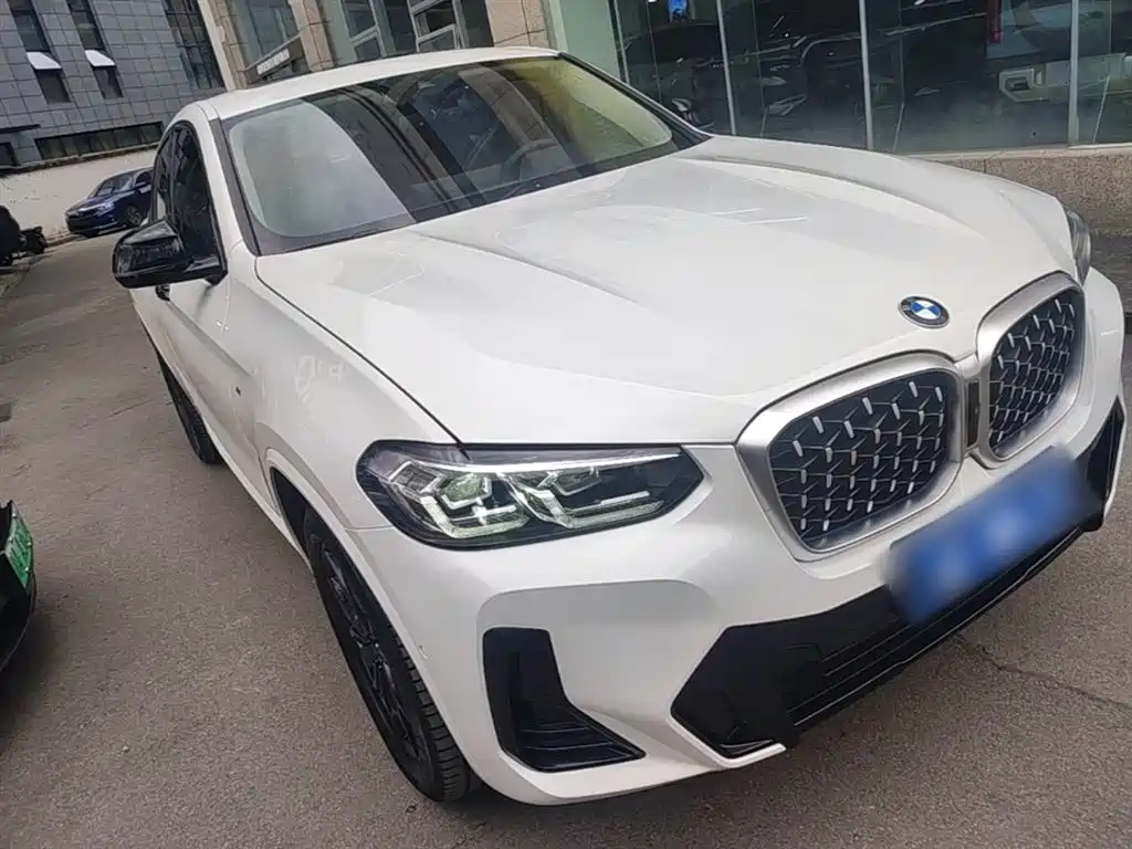 BMW X4 — фото 4