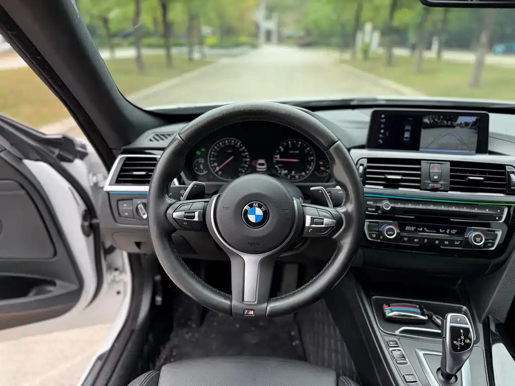 BMW 3 Series GT — фото 6