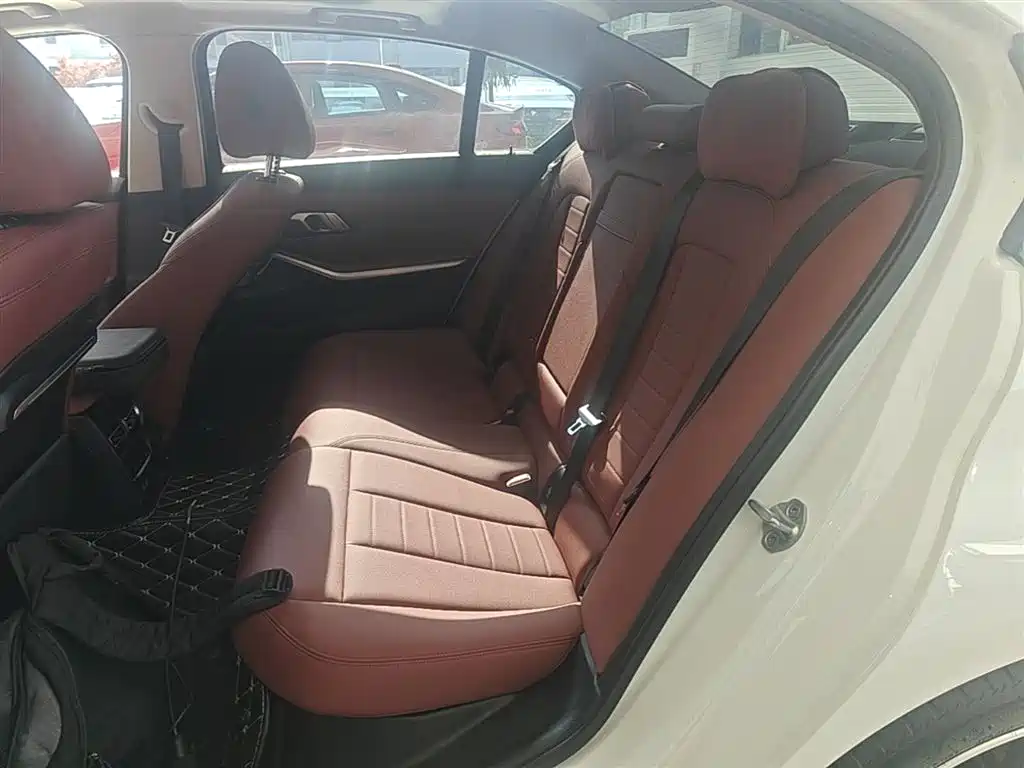 BMW 3 Series — фото 17