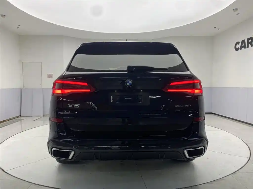 BMW X5 (Import) — фото 6