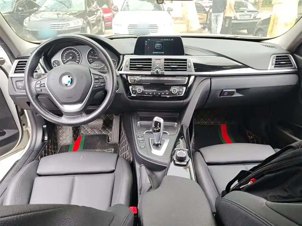 BMW 3 Series — фото 10