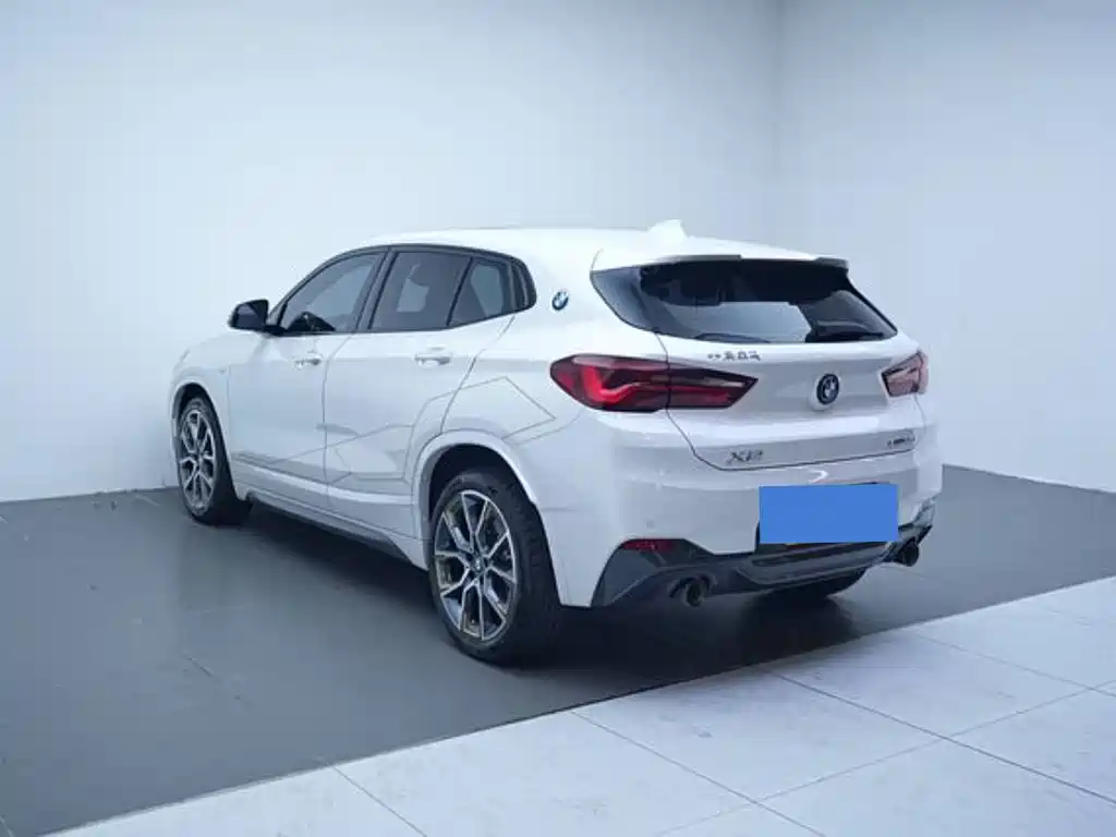 BMW X2 — фото 5