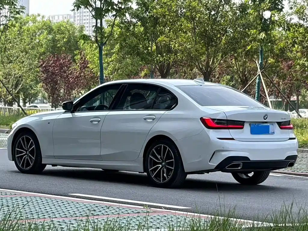 BMW 3 Series — фото 4