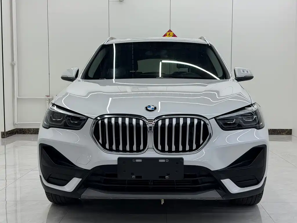 BMW X1 — фото 2