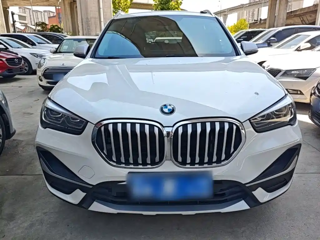 BMW X1 — фото 3