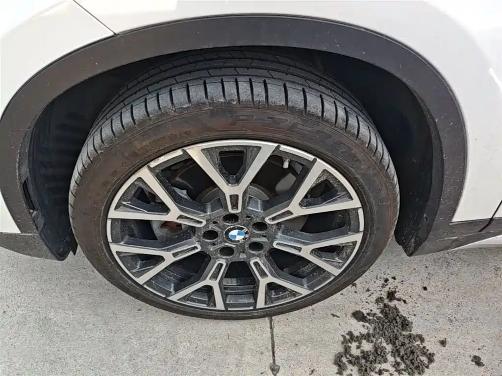 BMW X1 — фото 23