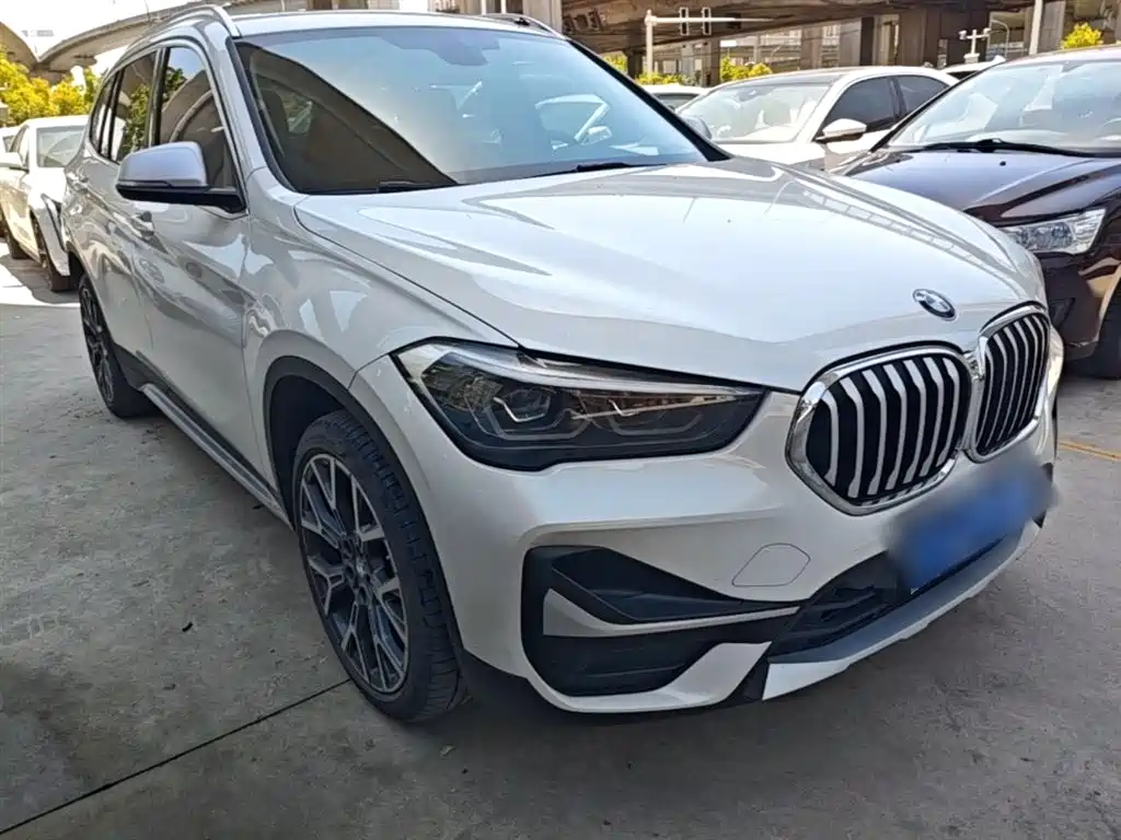 BMW X1 — фото 4
