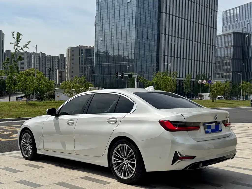 BMW 3 Series — фото 23