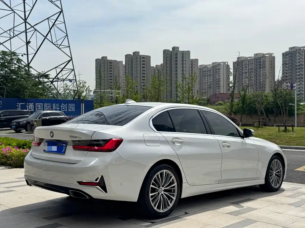 BMW 3 Series — фото 24
