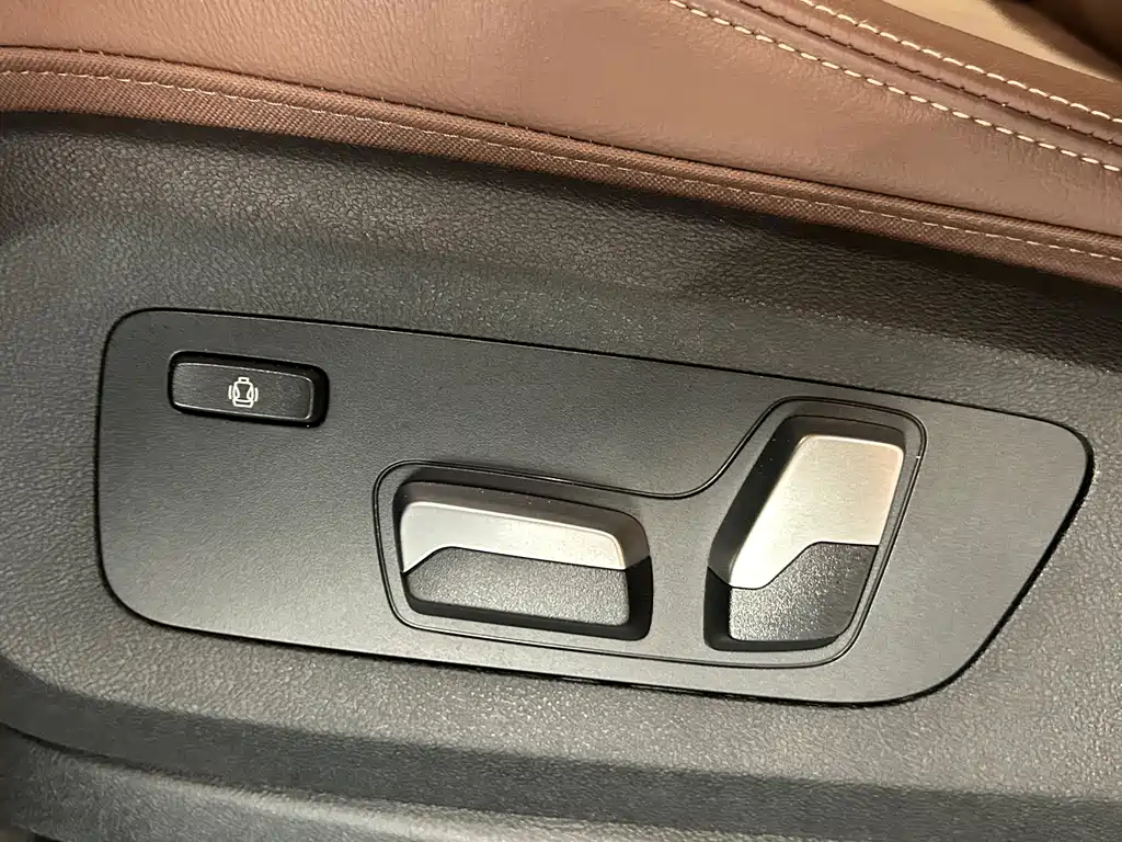 BMW X5 (Import) — фото 10