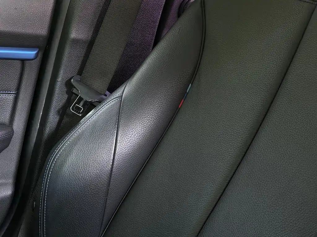 BMW 3 Series — фото 10