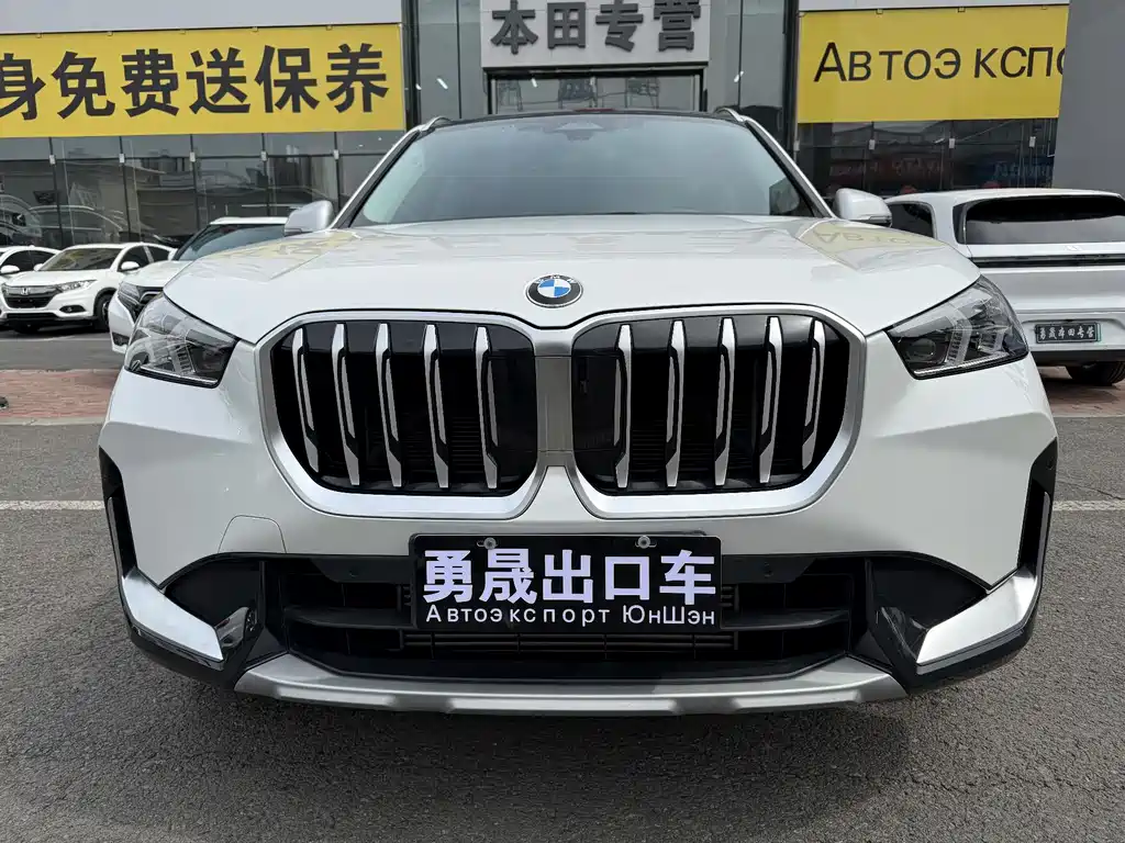BMW X1 — фото 2