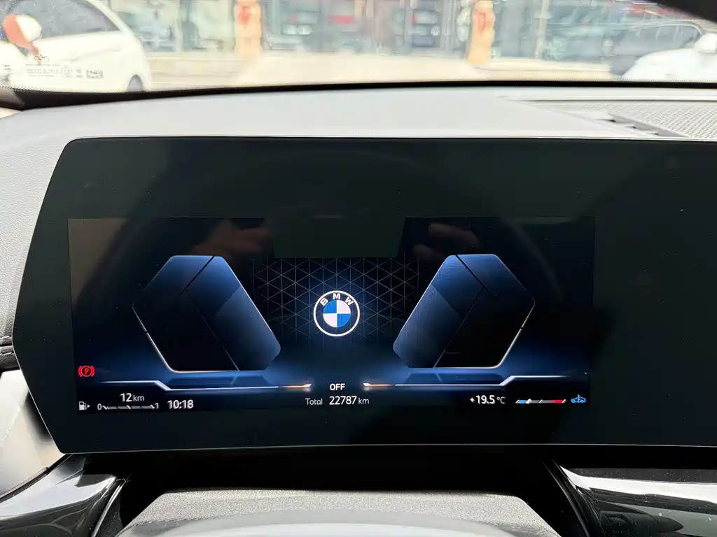 BMW X1 — фото 11