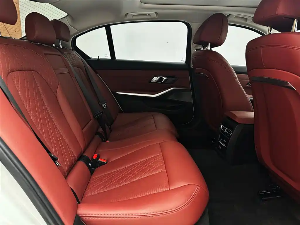 BMW 3 Series — фото 14