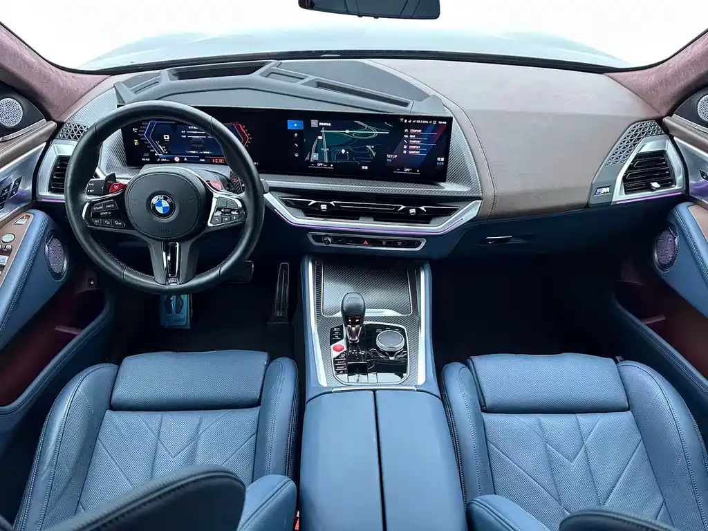 BMW XM — фото 6