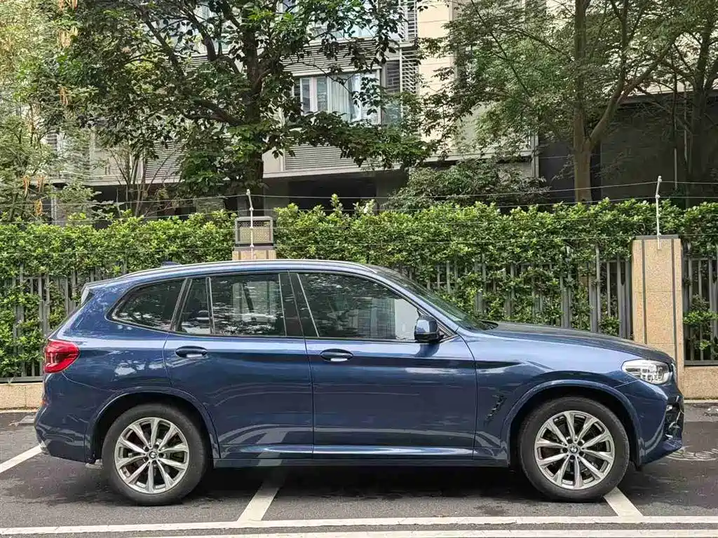 BMW X3 — фото 4