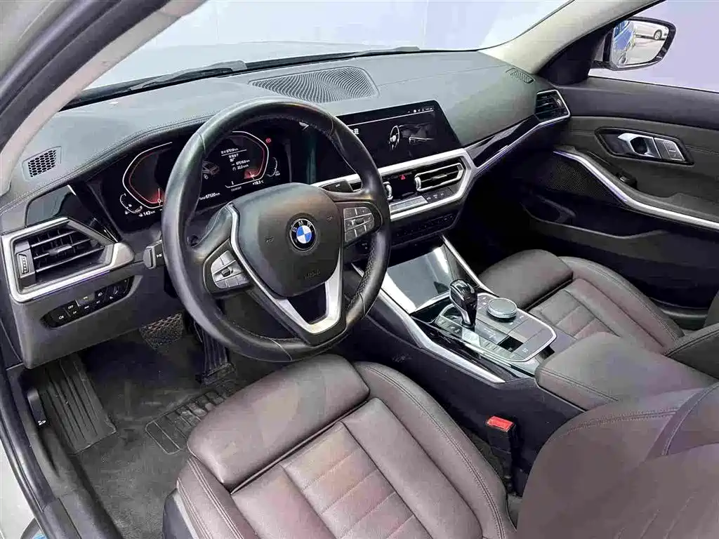 BMW 3 Series — фото 7
