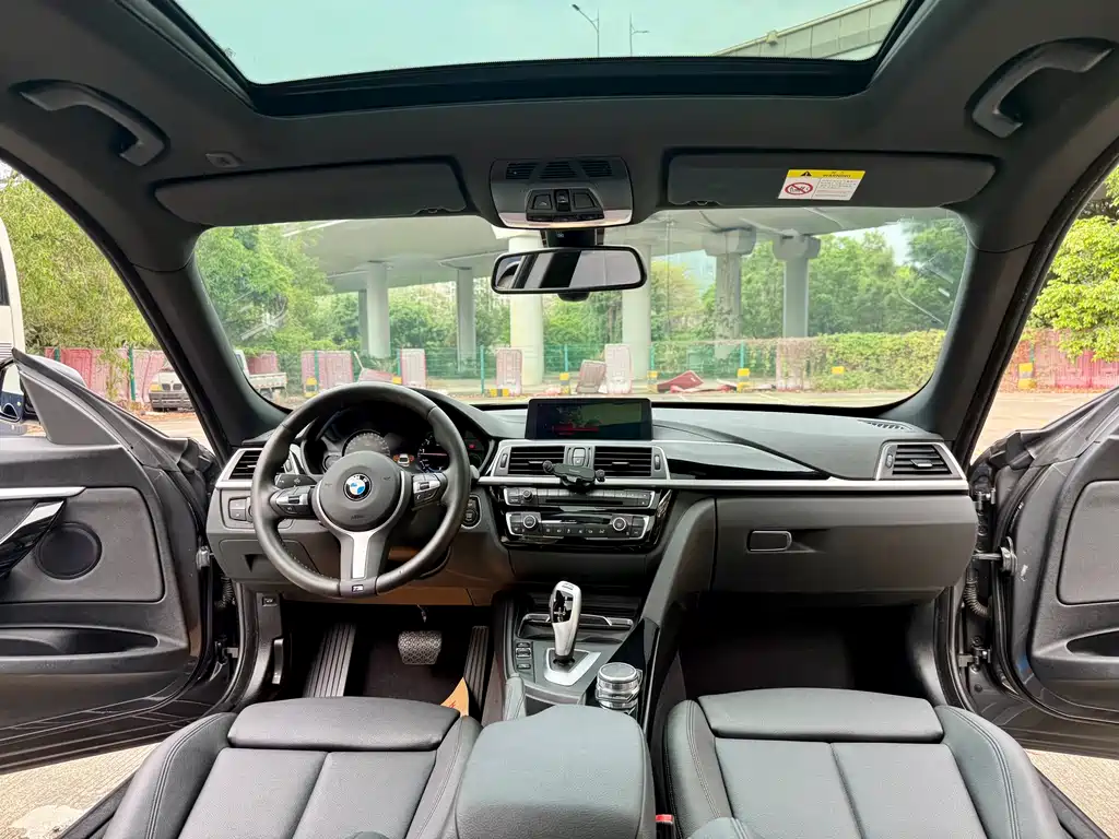 BMW 3 Series GT — фото 10