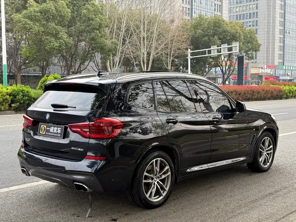 BMW X3 — фото 5