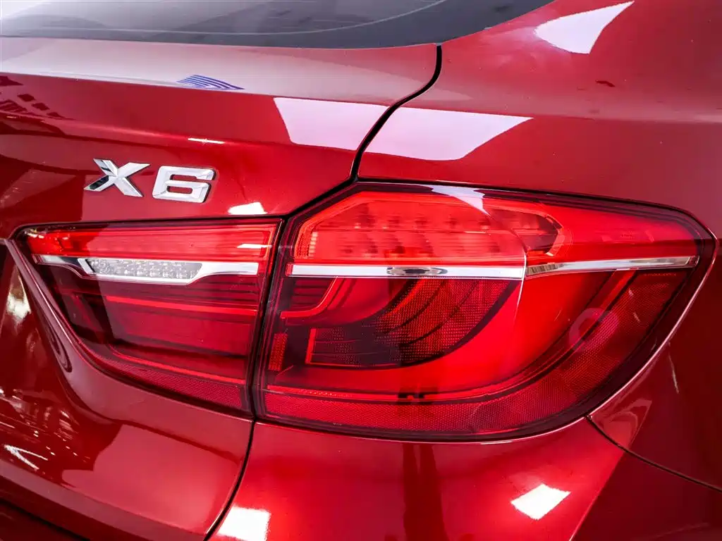 BMW X6 — фото 9