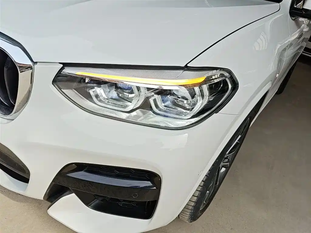 BMW X4 — фото 24