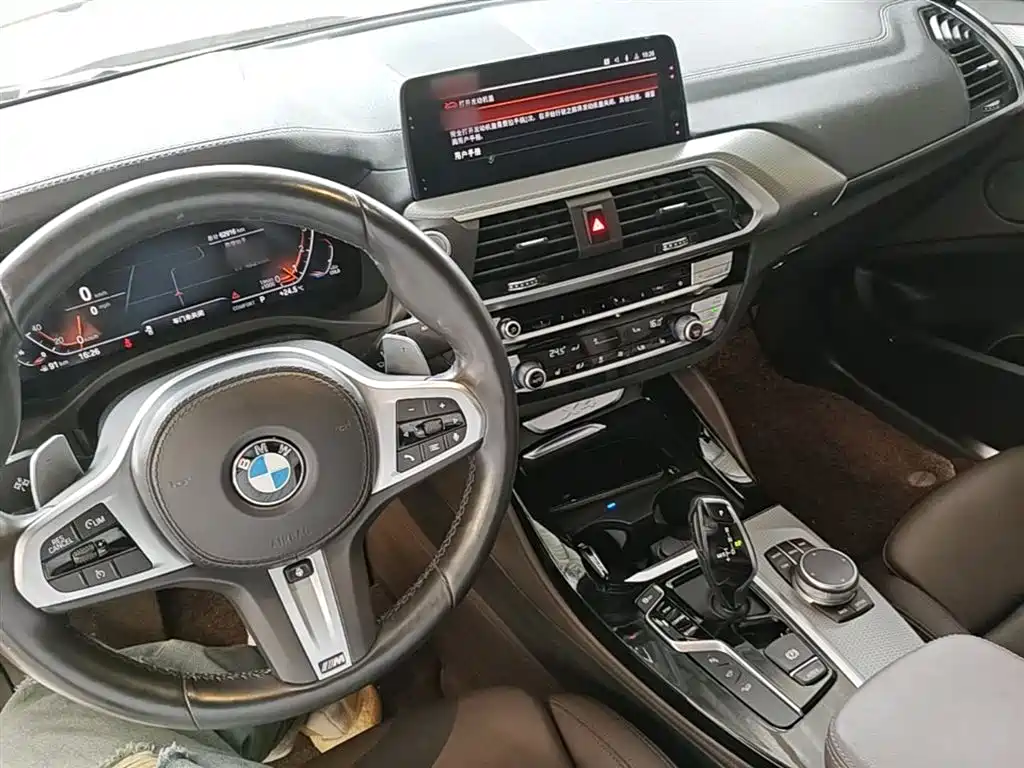 BMW X4 — фото 10