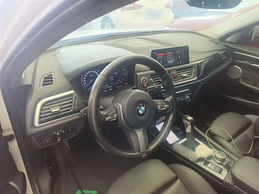 BMW 1 Series — фото 10