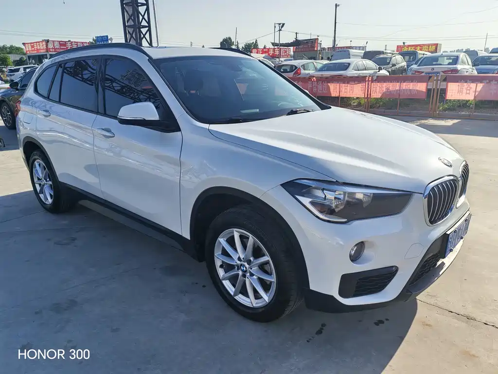 BMW X1 — фото 3