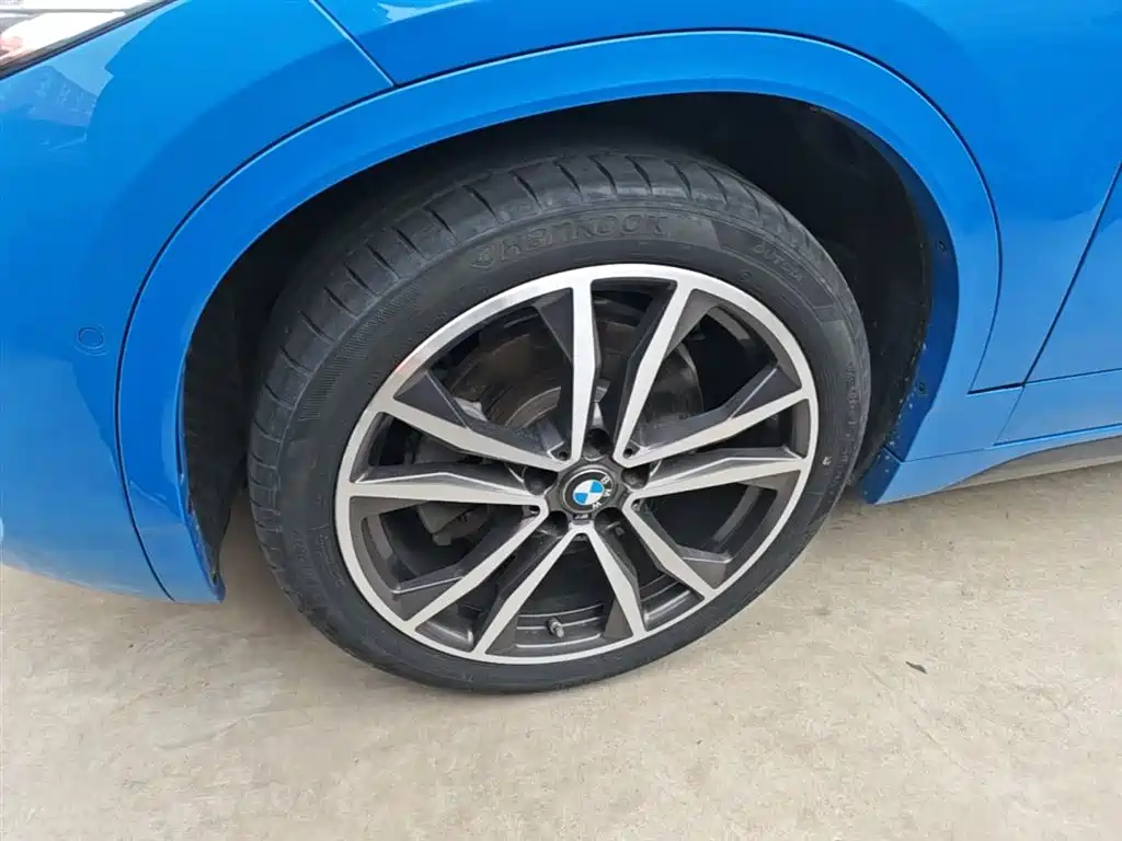 BMW X2 — фото 23