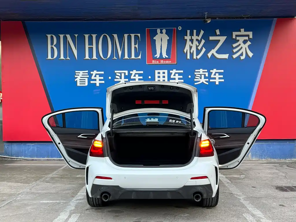 BMW 1 Series — фото 18