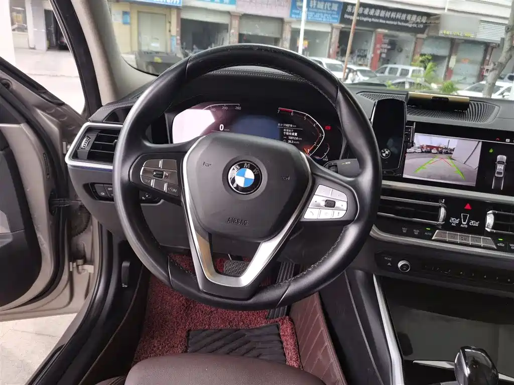 BMW 3 Series — фото 11