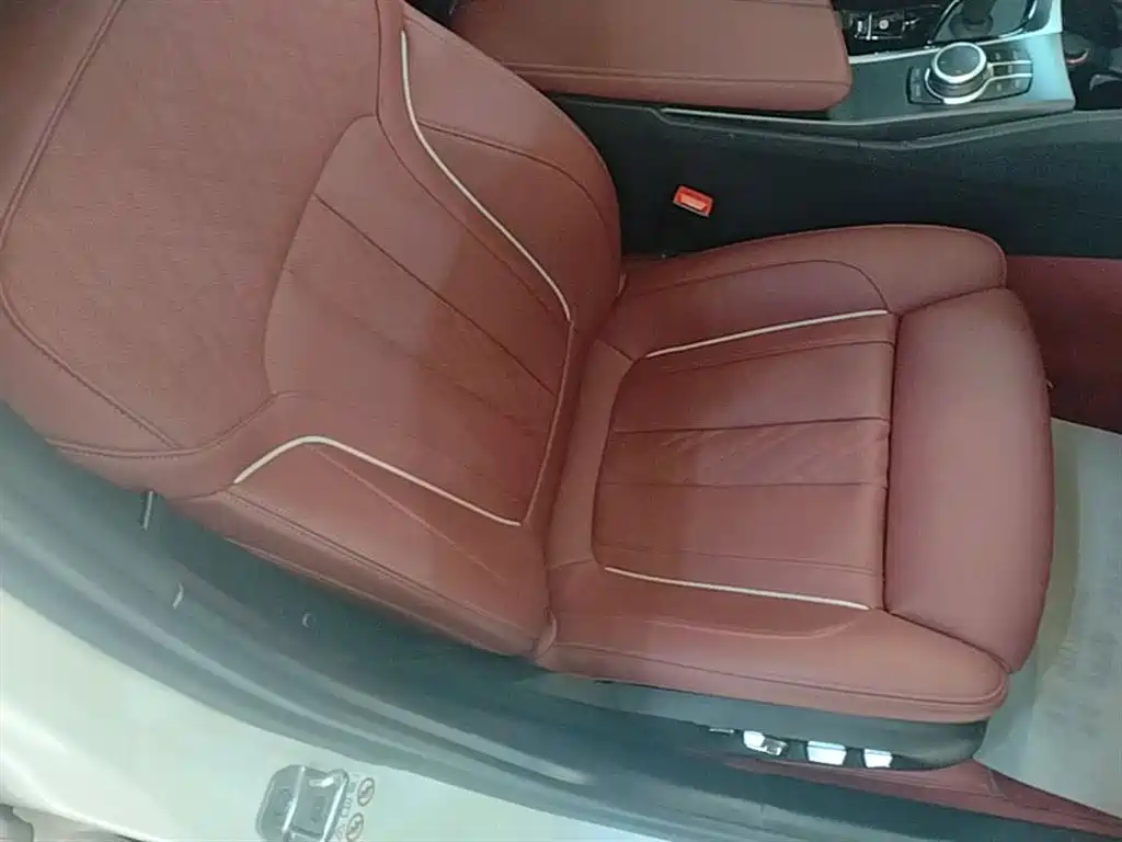 BMW 5 Series New Energy — фото 25