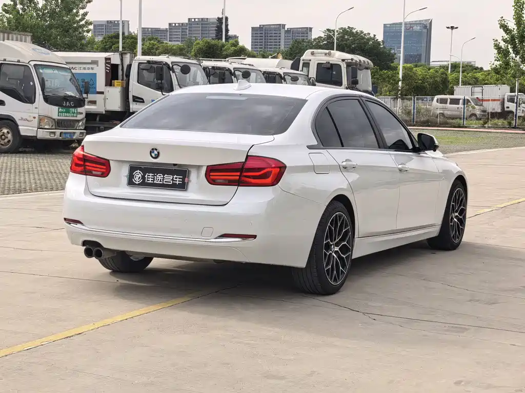 BMW 3 Series — фото 13